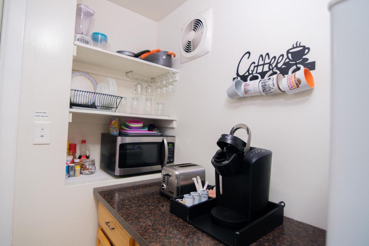Elegant 2 Bedroom W Modern Amenities Appartamento